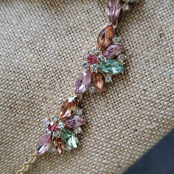 17 inch NECKLACE with Extension Gold Tone Pink Green Gems Floral Feminine Fairy - Picture 4 of 8